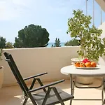 Апартаменты Ambelones