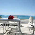 Апартаменты Ambelones