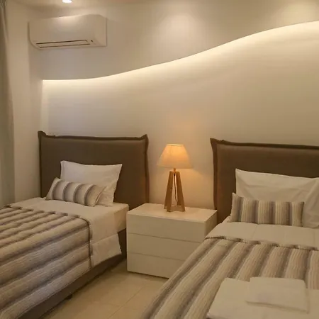 Ambelones * Pissouri