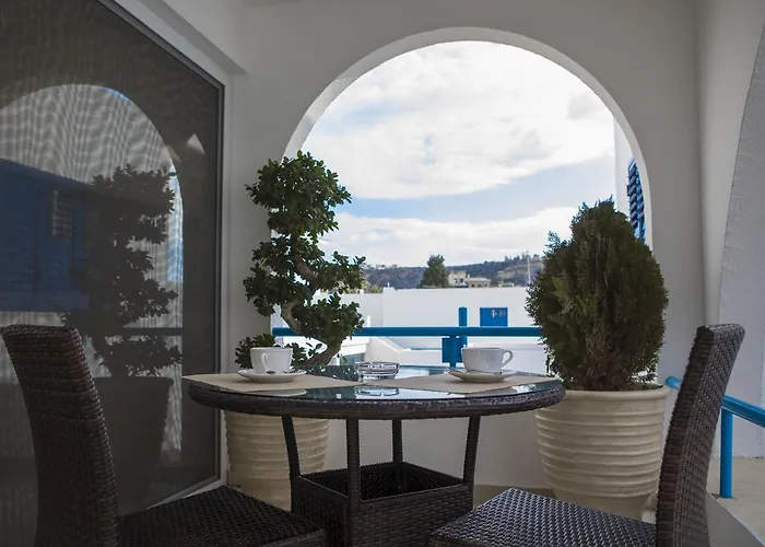 Ambelones Apartment *